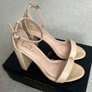 Lulus Taylor Naked Vanilla Heels Size 8
